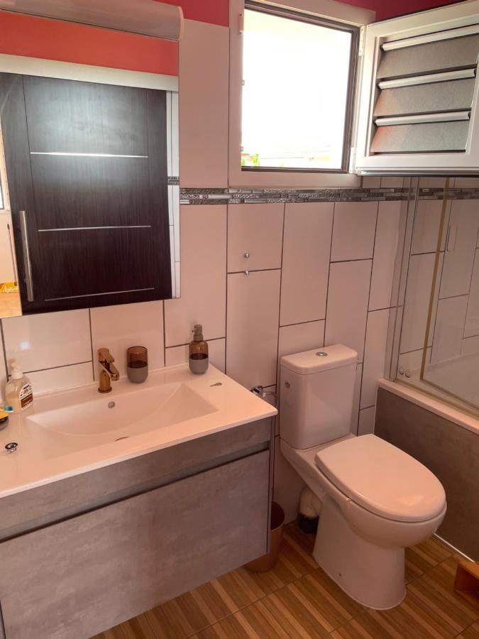Villa Norah T5 Duplex Le Robert Esterno foto