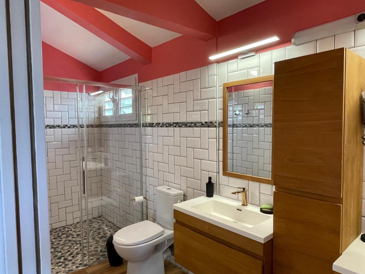 Villa Norah T5 Duplex Le Robert Esterno foto
