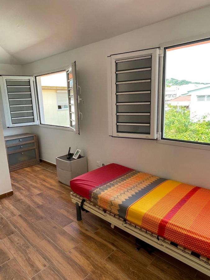 Villa Norah T5 Duplex Le Robert Esterno foto