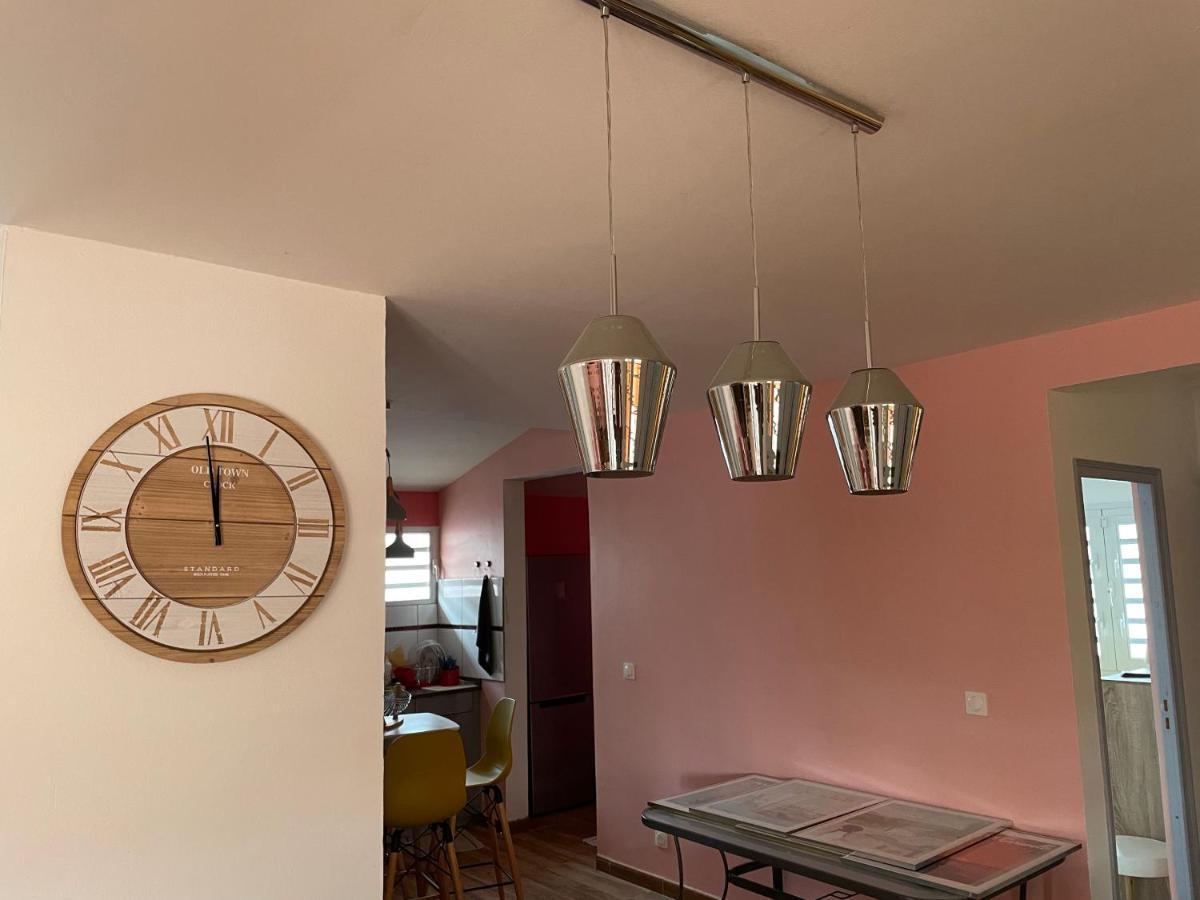 Villa Norah T5 Duplex Le Robert Esterno foto