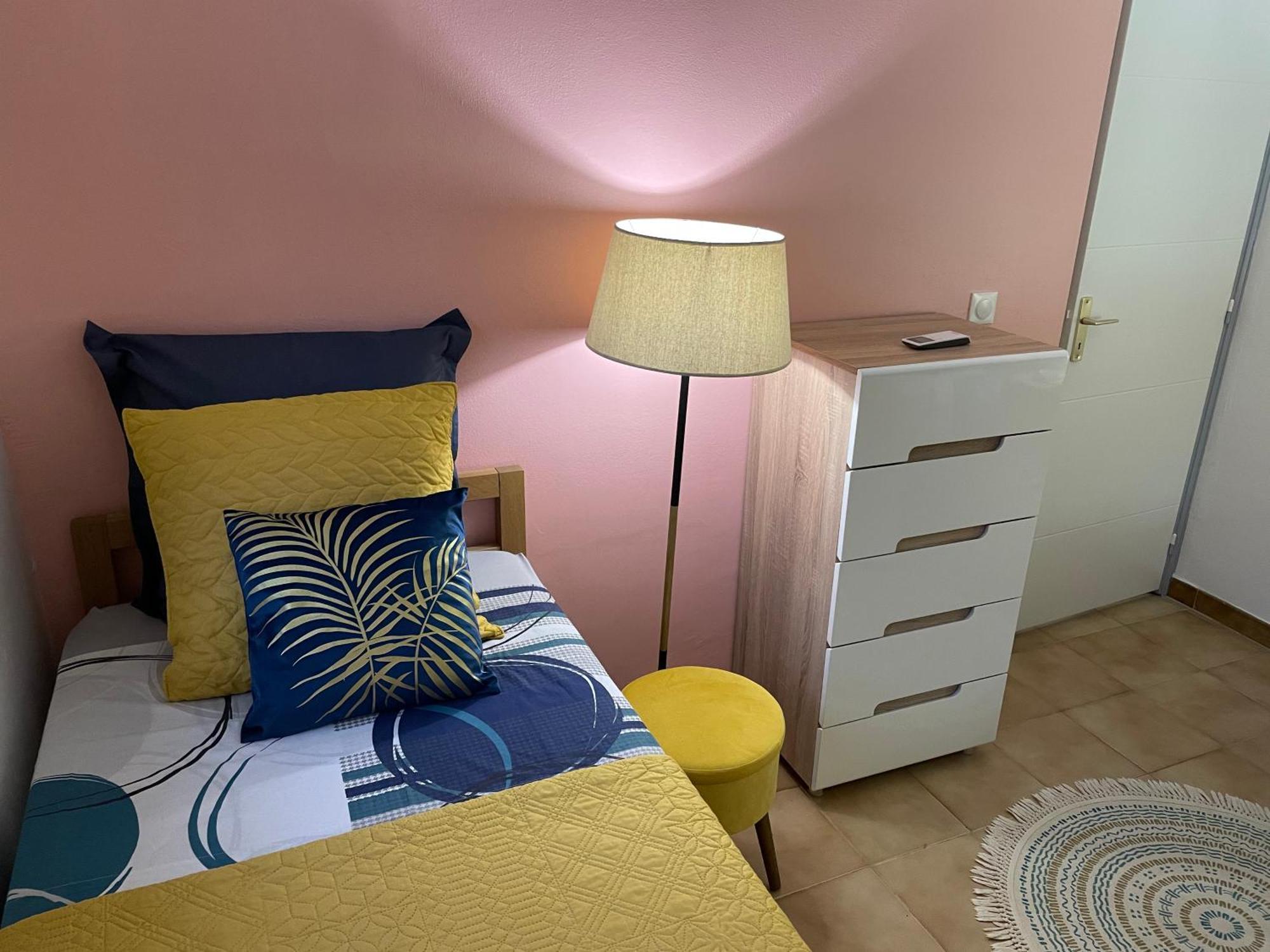 Villa Norah T5 Duplex Le Robert Esterno foto